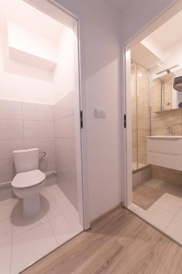 Hallera Street Apartment Гданськ Екстер'єр фото