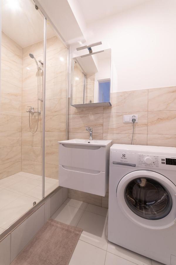 Hallera Street Apartment Гданськ Екстер'єр фото